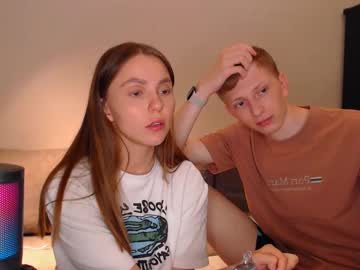couple
        julsweet cam image #3020060