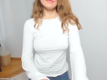 girl
        giveyouelevenminutes cam image #1687119