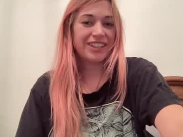 girl
        gemmyrosee cam image #3535310