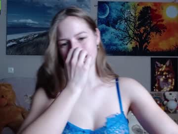 girl
        sweet_sin_sati cam image #709260