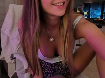 girl
        sweet__sugar cam image #1826899