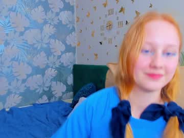 girl
        adaflowersy cam image #1267184