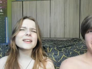 couple
        honeykuronami cam image #2928177
