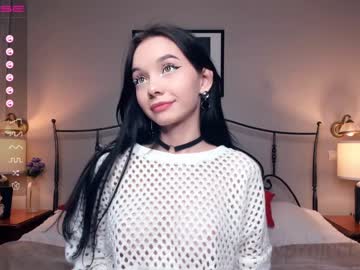 girl
        riskyproject cam image #1181259