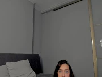 girl
        jenifferr_star cam image #4351232