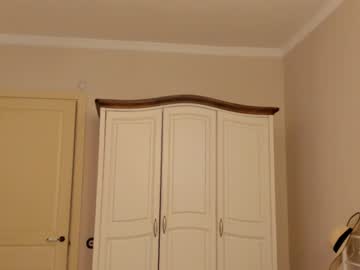 girl
        gracekrueger cam image #1835208