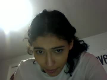 girl
        lexysexy_ cam image #555842