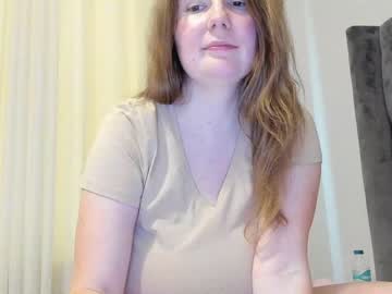 girl
        yourlove777 cam image #47596