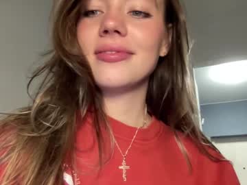 girl
        angel_from_sky cam image #3175117