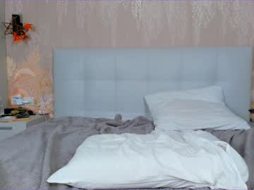 girl
        frori2 cam image #1909733