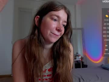 couple
        alicekaneky_xx cam image #3384719