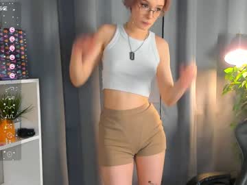 girl
        odeliabrownell cam image #2195152