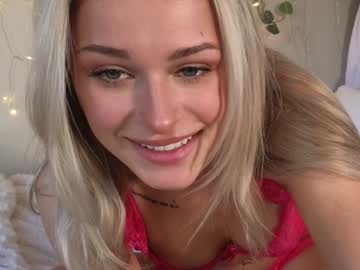 girl
        baby_tav cam image #3608016