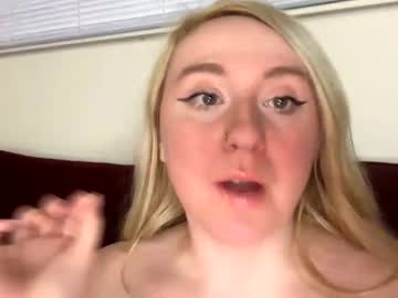 girl
        vanillapuddingpie cam image #3504847