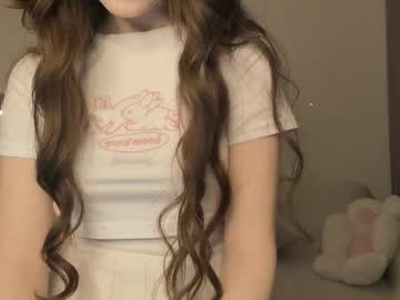 girl
        marshmeowlow cam image #3773949
