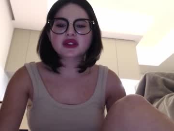 girl
        playnofuckinggames cam image #746046