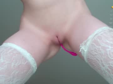 girl
        sapphirealice cam image #3986020