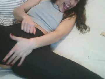 girl
        toffifeeication cam image #774485