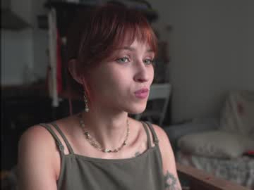 girl
        diruriru cam image #2945464