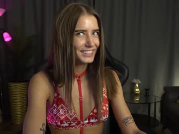 girl
        cherry_beauty cam image #2048255