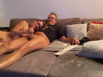 couple
        orimalike cam image #3728540