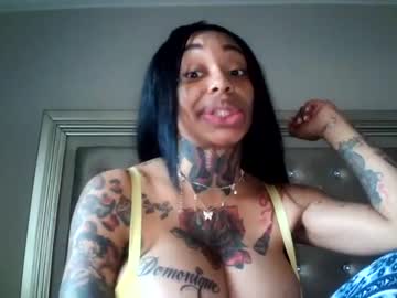 girl
        creamyexotica cam image #94586