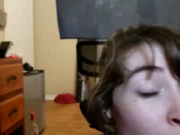 girl
        dumbemoloo cam image #1663177