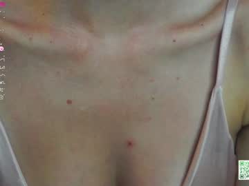 girl
        audreycarvin cam image #3068896