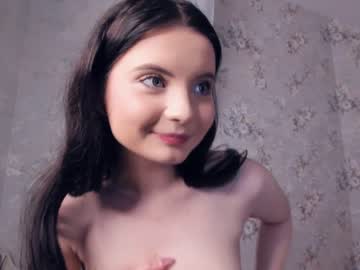 girl
        galaxyanns cam image #1889029