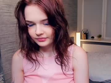 girl
        beatrixcutsforth cam image #3480968