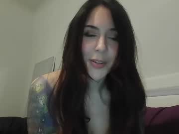 girl
        littlemisscannabis cam image #2564356