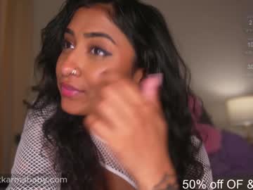 girl
        sweetkarmababy cam image #2909337