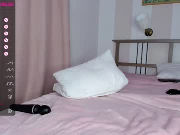 girl
        poisonn_girl cam image #722971