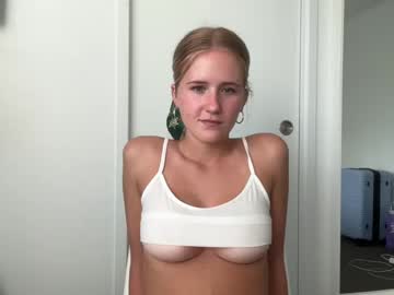 girl
        itsssosierra cam image #3839533