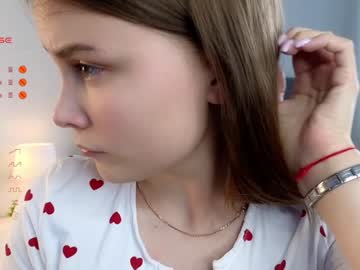 girl
        tatecraley cam image #3304565