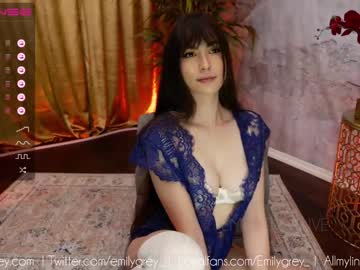girl
        emilygrey_ cam image #239027