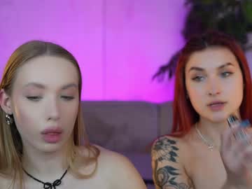 girl
        kira0541 cam image #4313749