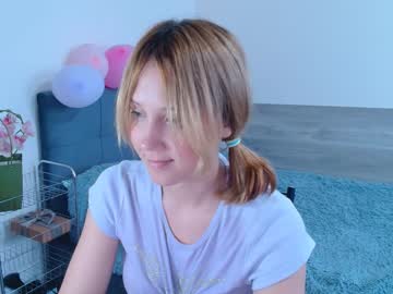 girl
        sweetie_jolie cam image #1461344