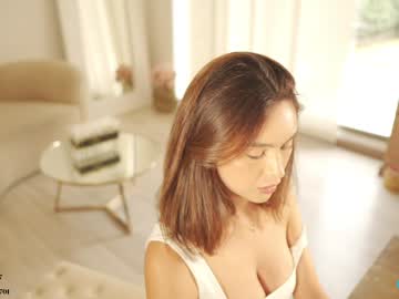 girl
        honeyco57 cam image #4211482