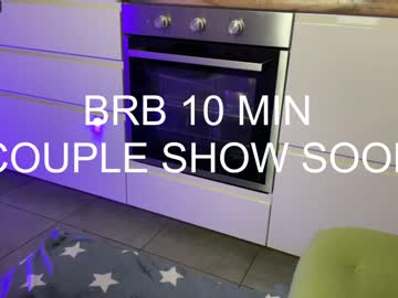 couple
        babyytonight cam image #1968945