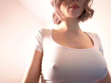 girl
        hunytea cam image #3983401