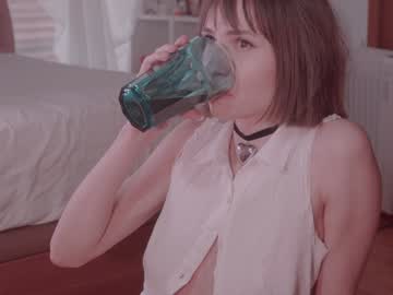 girl
        chaturbatable cam image #4181931