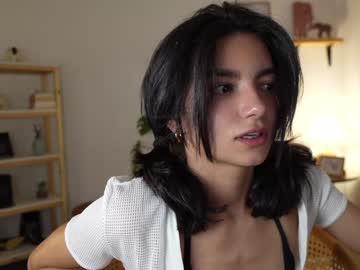 girl
        urcutelinda cam image #3130162