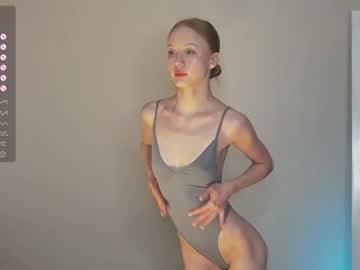 girl
        cute_shine cam image #2805930