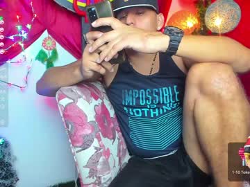 couple
        hot_latino66 cam image #595634