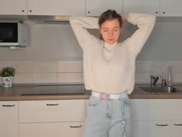 girl
        aubriananorris cam image #1957726