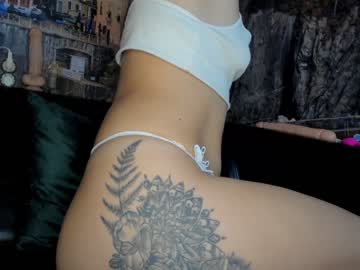 girl
        school_and_sex cam image #1897309