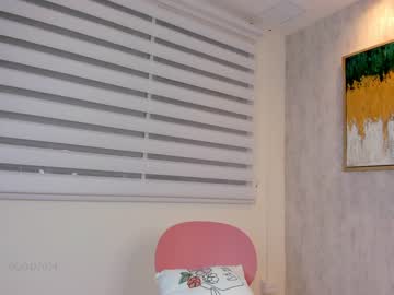 girl
        joss_caprice cam image #2591389