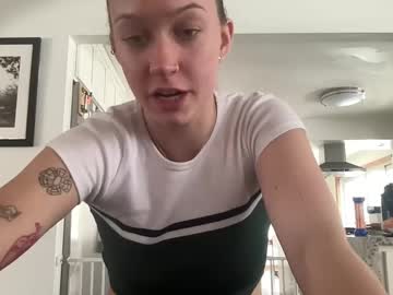 girl Webcam Girls Sex Thressome And Foursome with carlyy13
