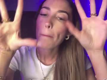girl
        madelineprescott cam image #3408980
